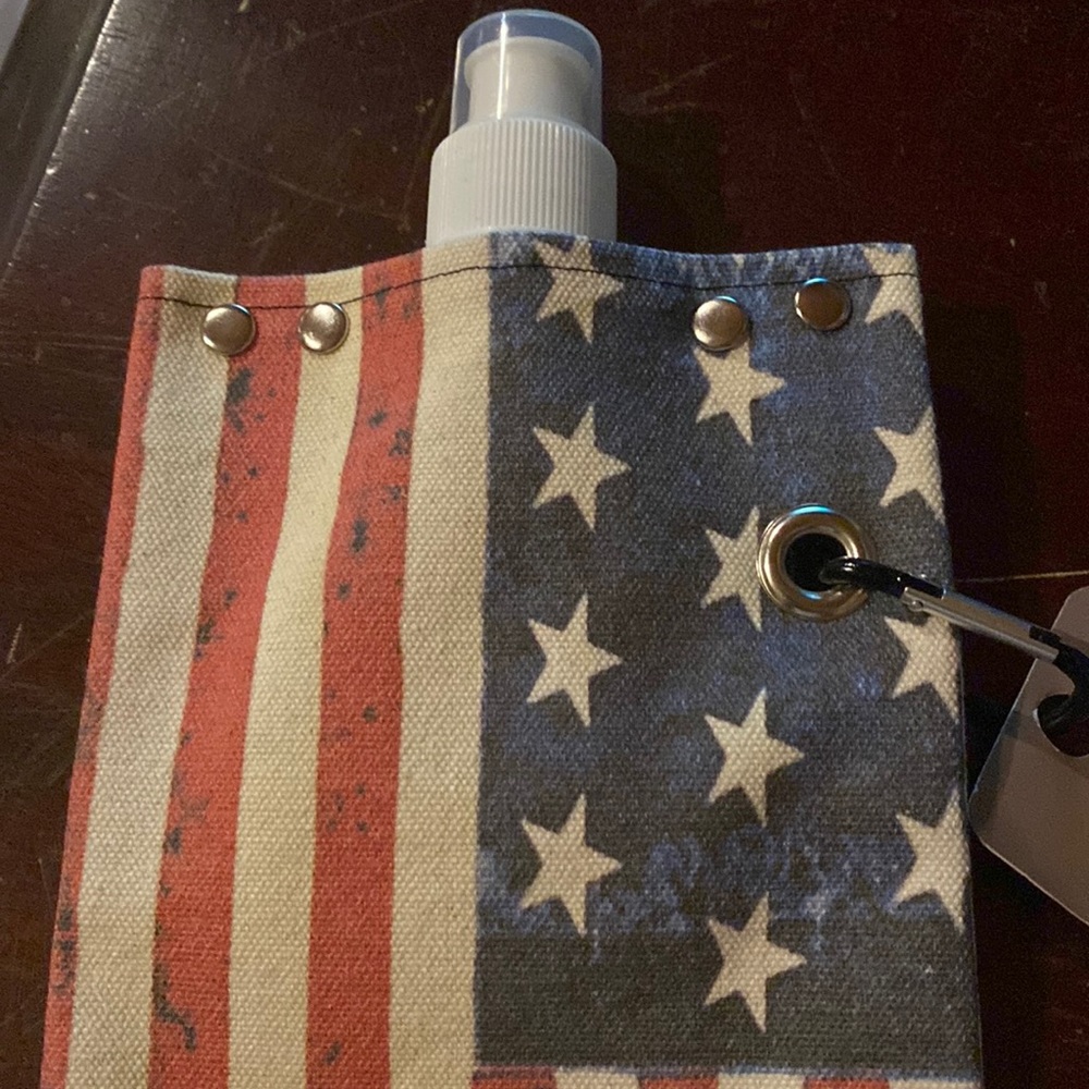 Water/ beverage canteen. Portable canvas American flag print drink container - Picture 5 of 6